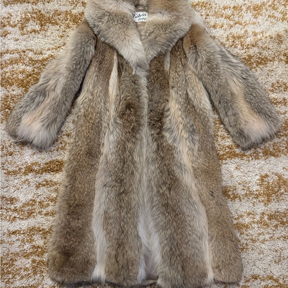 Vintage 1970’s Luxurious Full-Length Natural Coyote Fur Coat - Medium - Picture 6 of 9